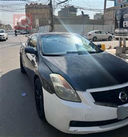 نيسان ألتيما